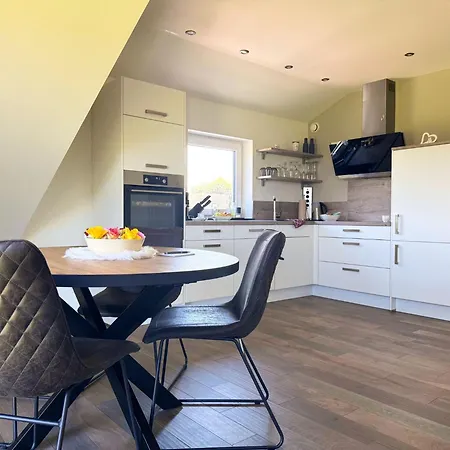 Wolf * Roth bei Prum