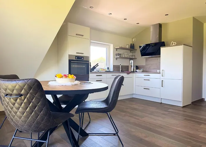 Wolf * Roth bei Prum